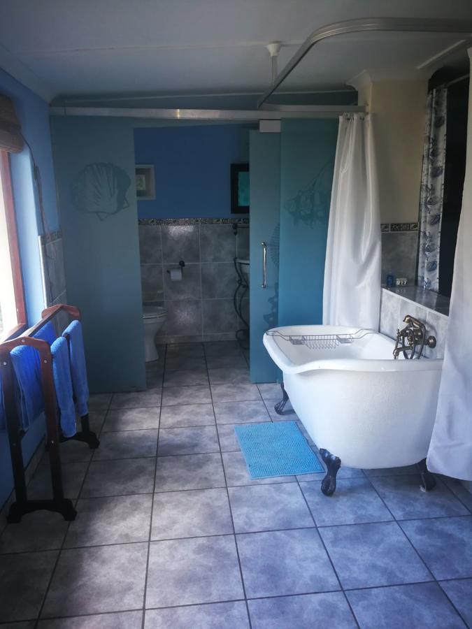 Cheetah Lodge Guest House Hartenbos Exterior foto